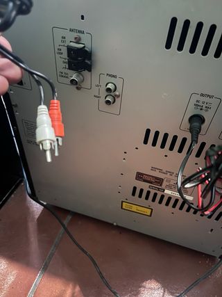 Sistema audio vintage JVC con giradischi