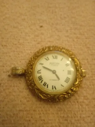 Reloj de bolsillo antiguo cuerda