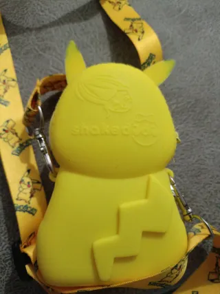 Cartera Pikachu