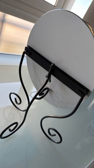 2 Specchi Ovali da Trucco con Base in Metallo