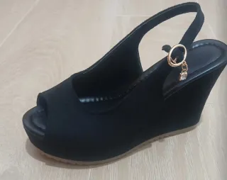Tacones negros terciopelo plataforma