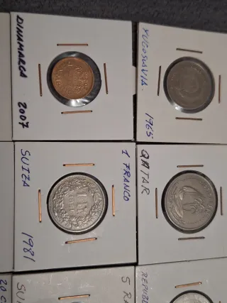 Lote 25 monedas del mundo
