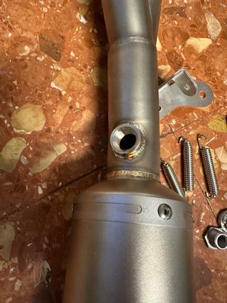 Escape Yamaha YZF-R7 R7 2021-2023