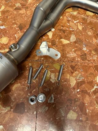 Escape Yamaha YZF-R7 R7 2021-2023