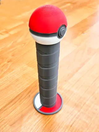 Spada Pokémon Retrattile