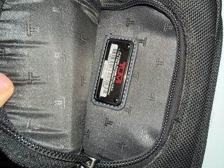 Bolso Tumi Negro Pequeño Bandolera