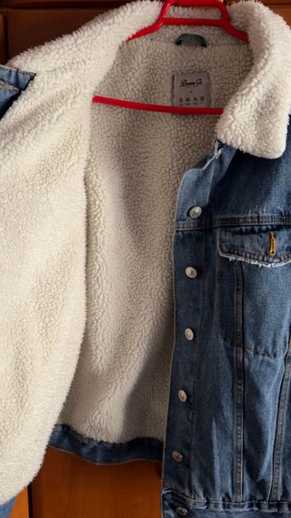 Cazadora vaquera con forro de borreguito