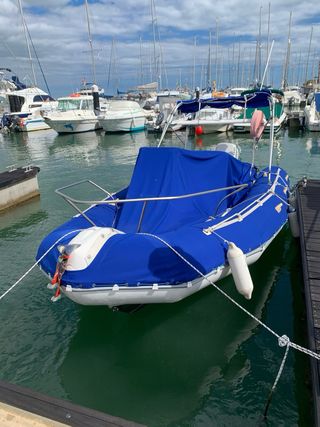 Zodiac Yachtline 600R con Motor 115cv