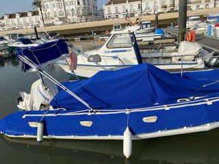 Zodiac Yachtline 600R con Motor 115cv