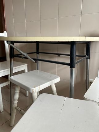 Mesa y 2 Sillas Cocina