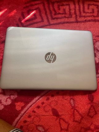 Ordenador HP Plata y Negro 256g Tiene batería