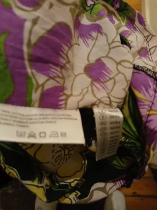 Túnica tirantes negra estampado floral