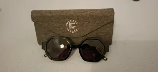 Óculos de Sol Pretos Be Happy