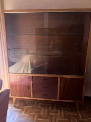 Aparador vintage Mid Century madera y cristal
