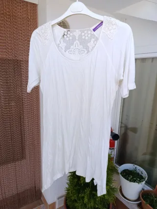 Camiseta con encaje blanca XXL