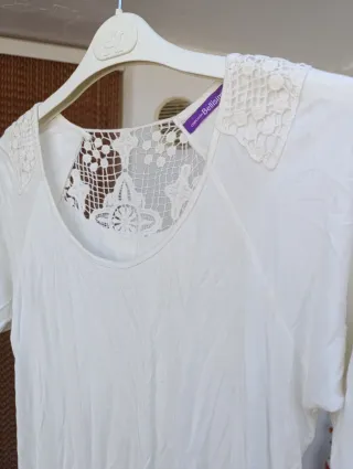 Camiseta con encaje blanca XXL