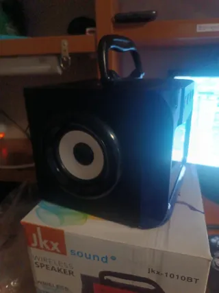 Altavoz Inalámbrico Jkx jkx-1010BT