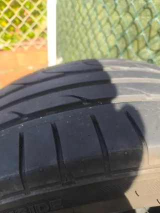 Neumáticos Bridgestone Potenza 225/40 R18