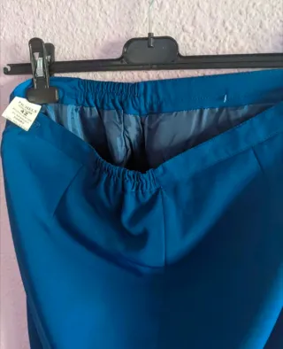 Falda Oliver beige o Falda Pichels azul.