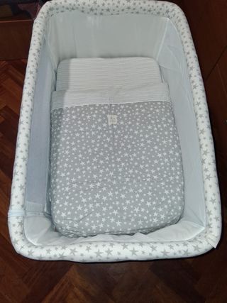 Minicuna Jane Babyside estrellas