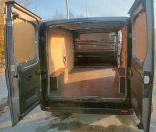 Renault Trafic-29900 KM-Lista para trabajar