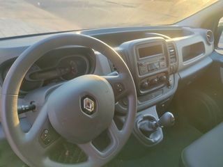 Renault Trafic-29900 KM-Lista para trabajar