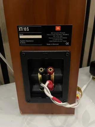 Altavoces JBL XTi 10 Marrones