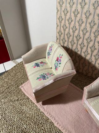 Salottino per casa delle bambole