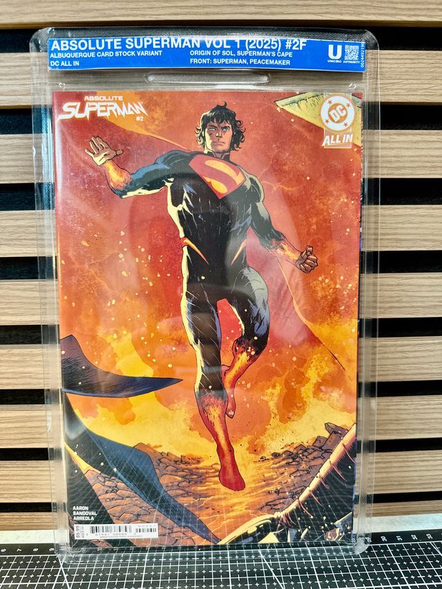 Comic USA en Soft Absolute Superma #2 -Albuquerque