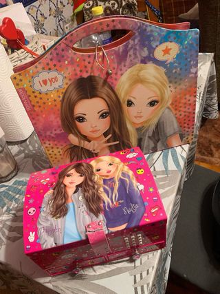 Joyería y archivador Top Model