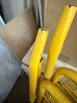 Sillas Metálicas Federico Giner S.A. Amarillas