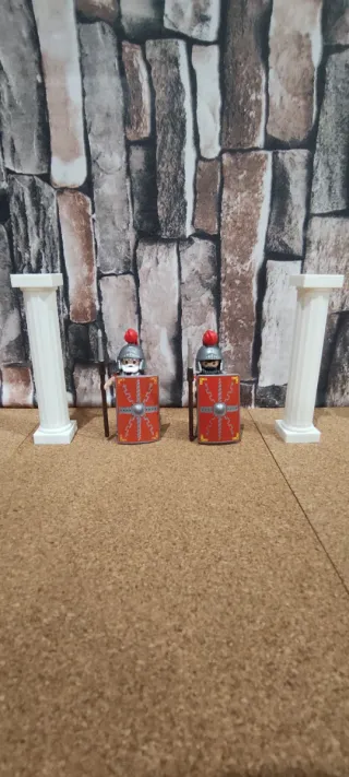 Romanos Playmobil con columnas impresa en tres d