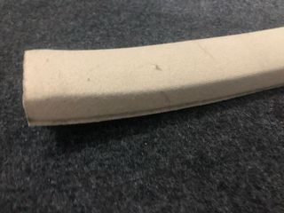 Plástico acabamento mala VW Golf 4 1998 a 2004