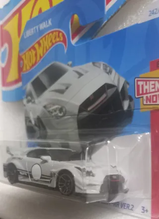 Hot Wheels Liberty Walk Nissan GT-R R35