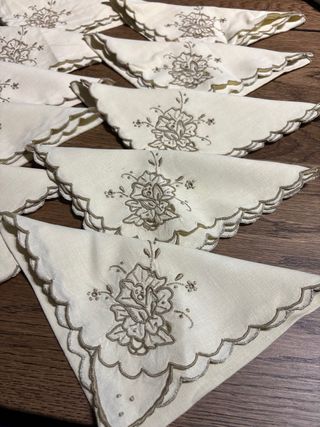 10 Guardanapos Linho Bordados à Mão
