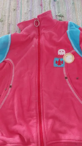 Casaco infantil rosa com detalhes Pac-Man