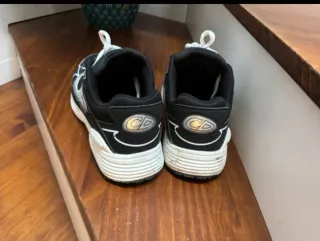 Zapatillas deportivas hombre negras y blancas