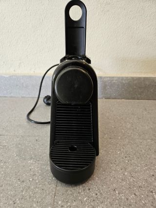 Cafetera Nespresso Krups Negra