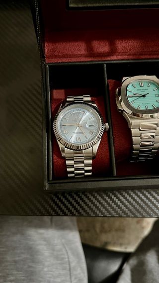 Rolex Day-Date 40 President Oro Blanco Ice Blue