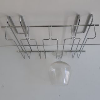 Suporte Suspenso Cromado p/ Copos de Pé Flutes