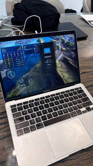 MacBook Air M1 Plata