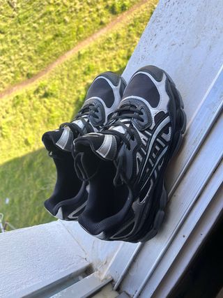 Zapatillas deportivas ASICS negras