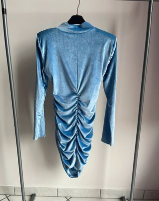 Vestito in velluto azzurro