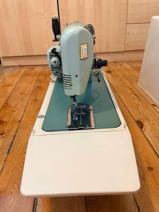 Máquina de coser vintage