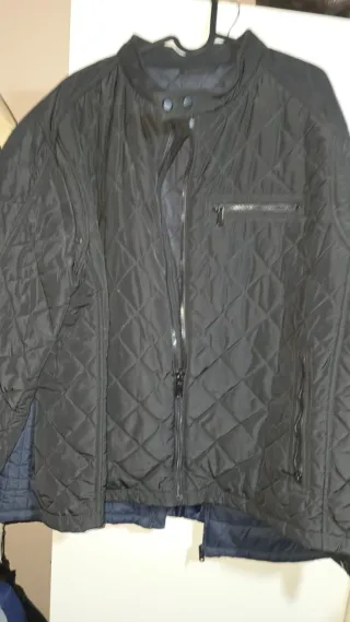 Chaqueta Zara acolchada negra