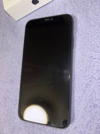 iPhone 11 Fundas y Cargador