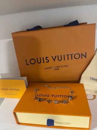 Pulseira Louis Vuitton Dourada Multicolor