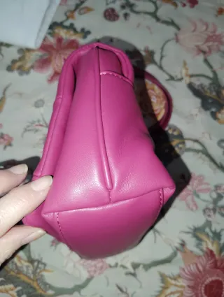 Bolso Parfois Fucsia medidas 25x15