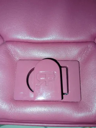 Bolso Parfois Fucsia medidas 25x15