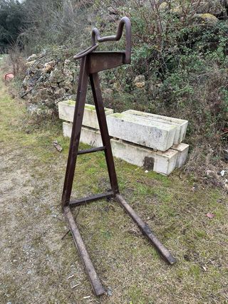 Pinza Portapalets Metálica reforzada resistente